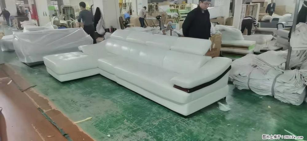 【大厂仿真皮沙发】实木框架，高回弹海绵45密度。全新包装，质量非常好，3.6米右贵妃 - 各类家具 - 居家生活 - 酒泉分类信息 - 酒泉28生活网 jq.28life.com